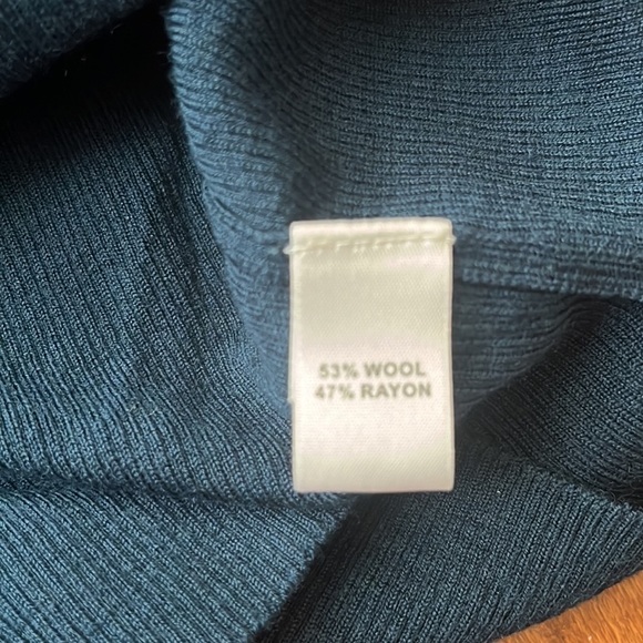 ST John Knit Tank Size M - Picture 8 of 10